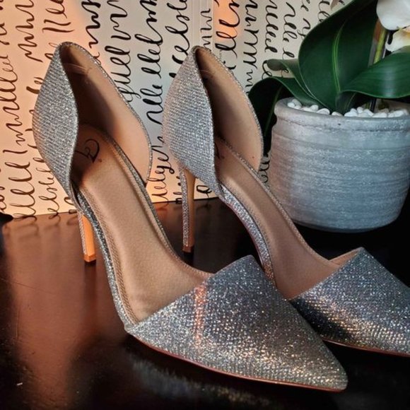 Meet your Posher, Crystal - Picture 3 of 4